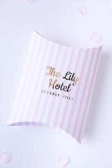  Personalised Hotel Collection - Favour Pillow Box